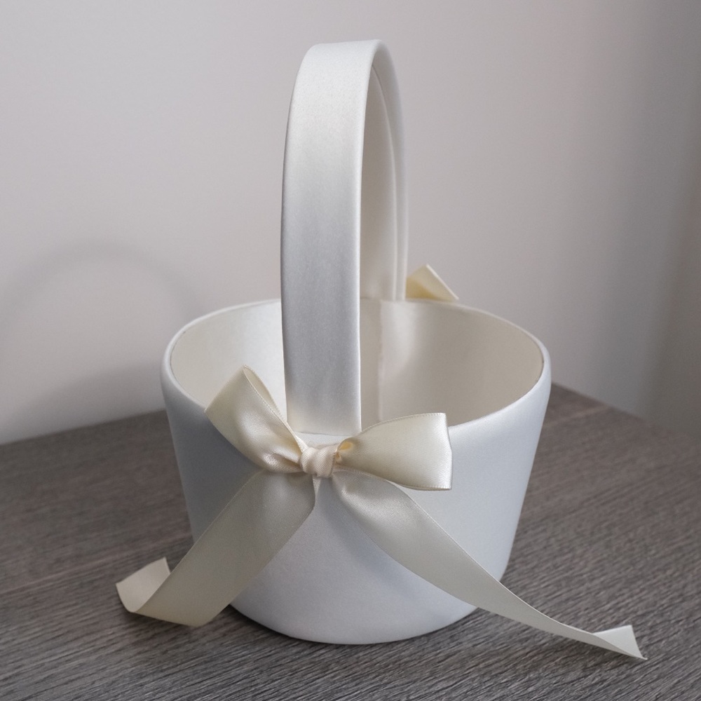 Flower Girl Basket in Ivory